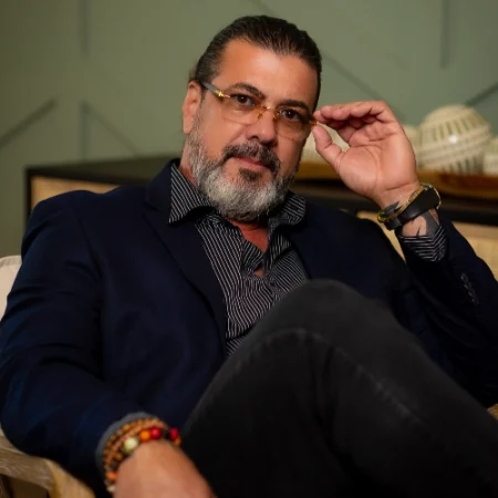 Billy Ortiz Headshot